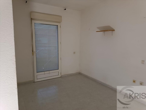 Imagen 3 de CHALET ADOSADO EN VENTA EN EL VISO DE SAN JUAN