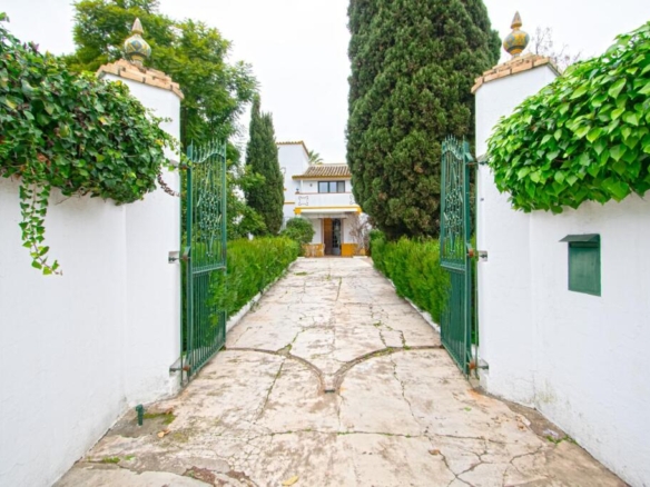 Imagen 2 de Casa Señorial en el corazón de Espartinas