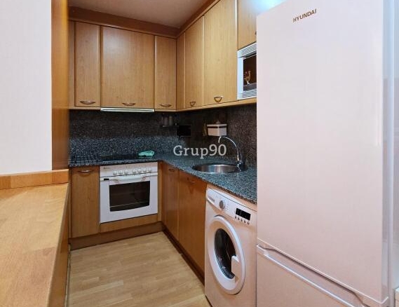 Imagen 4 de EXCELENTE PISO AMUEBLADO DE 2 HABITACIONES EN EL CENTRO HISTÓRICO.