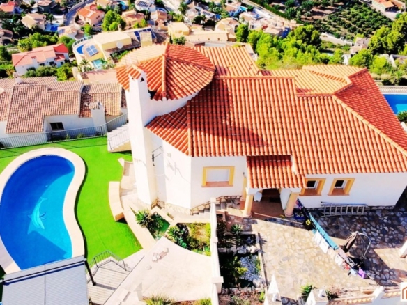 Imagen 1 de Tu refugio en las alturas de la Costa Blanca.