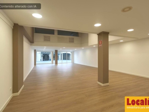 Imagen 2 de Amplio y céntrico local comercial