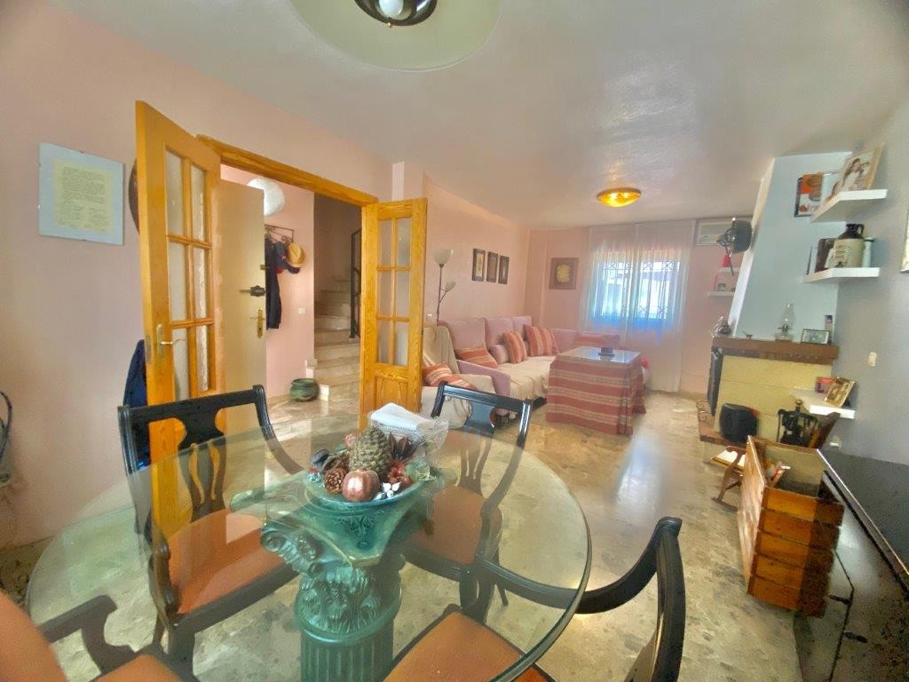 Imagen 1 de MARAVILLOSA CASA EN VENTA EN MALAGA