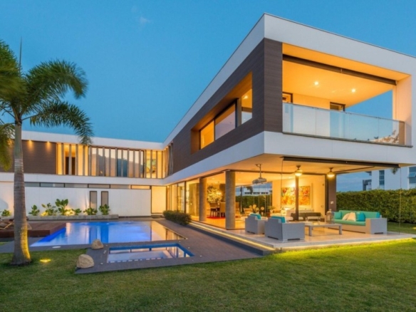 Imagen 1 de Haz tu oferta!!!Estupenda Finca de 3164 metros cuadrados