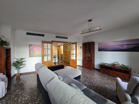 Imagen 2 de GRAN PISO EN VENTA EN ZONA TORRES DE QUART – VALENCIA