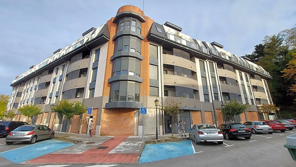 Imagen 3 de OPORTUNIDAD Gran local en el centro de Colindres