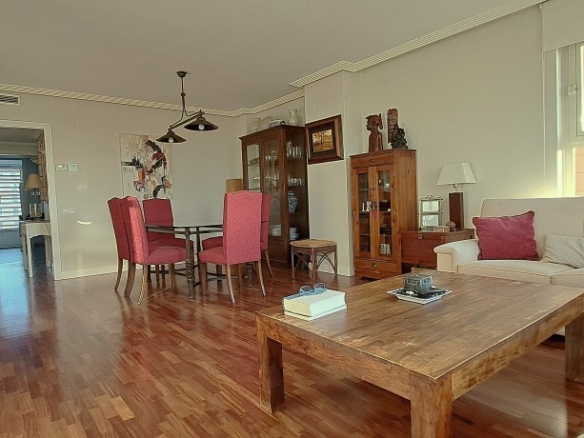 Imagen 2 de Piso en Venta en Valencia Valencia CIUTAT DE LES ARTS I DE LES CIENCIES