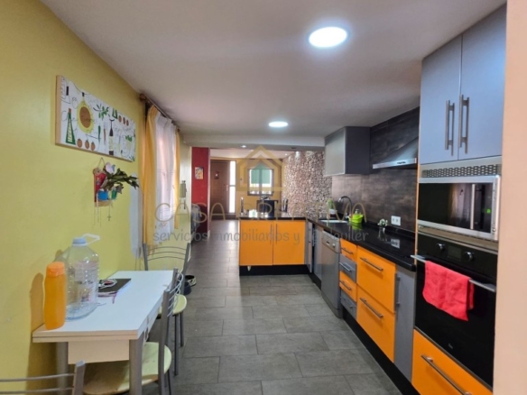 Imagen 3 de Casa-Chalet en Venta en Mogente/moixent Valencia