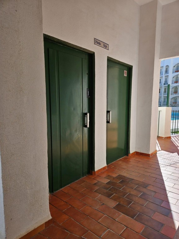 Imagen 4 de Piso en venta en Edificio Caño Guerrero (Almonte)