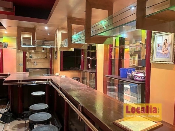 Imagen 2 de Bar - Pub - Discoteca en el corazón de Torrelavega