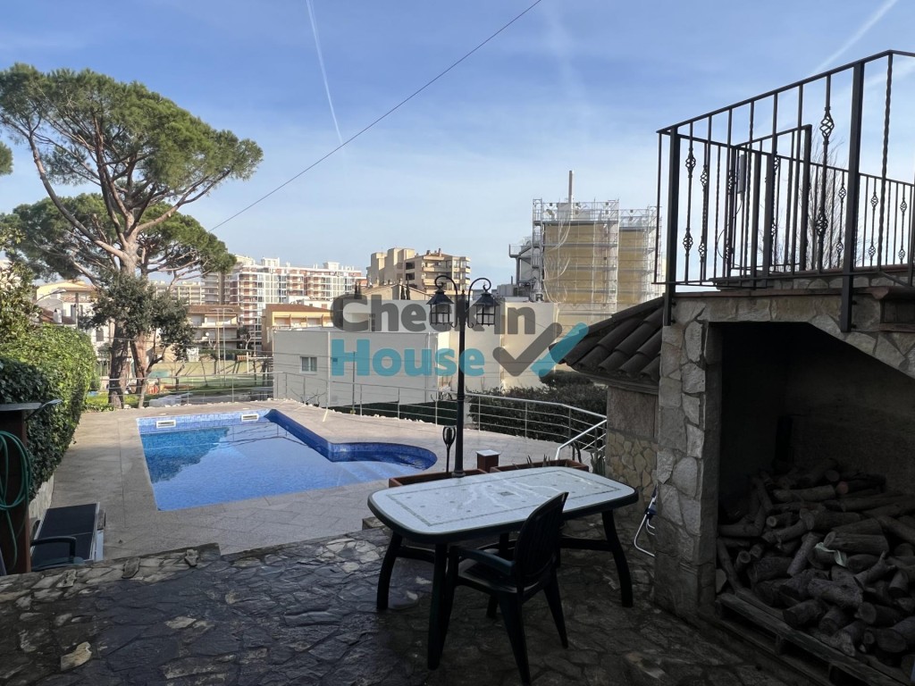 Imagen 4 de Casa-Chalet en Venta en Sant Antoni de Calonge Girona