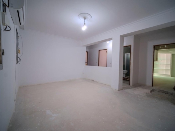 Imagen 3 de Gran oportunidad piso en Barriada Virgen de Fátima con gran patio!!!