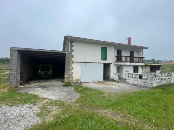 po-1249503-imagen - El Club del Propietario Imagen 1 de Casa-Chalet en Venta en Santillana Del Mar Cantabria