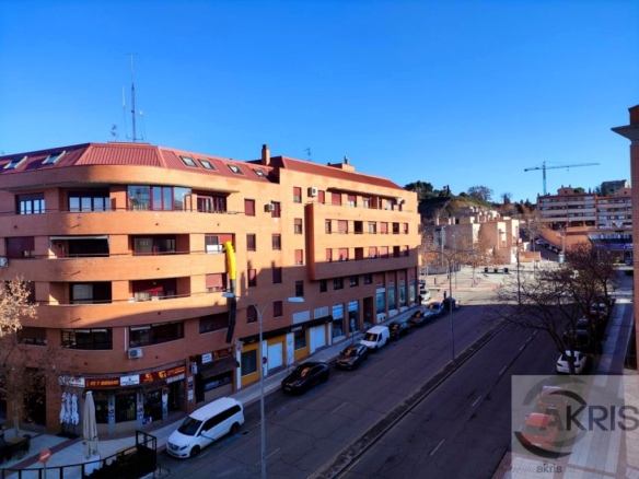 Imagen 2 de Piso con buenas calidades en Avenida Europa