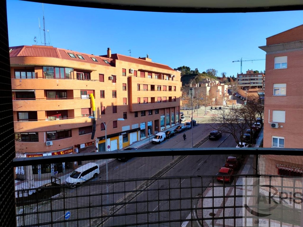 Imagen 4 de Piso con buenas calidades en Avenida Europa