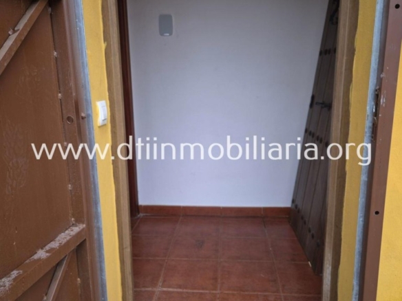 Imagen 2 de SE VENDE CASA DUPLEX EN ALMONTE