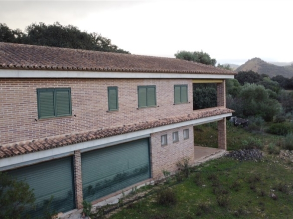 Imagen 2 de Casa-Chalet en Venta en Benalauria Málaga
