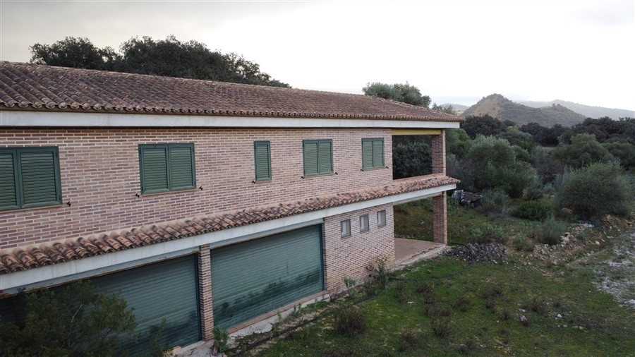Imagen 2 de Casa-Chalet en Venta en Benalauria Málaga
