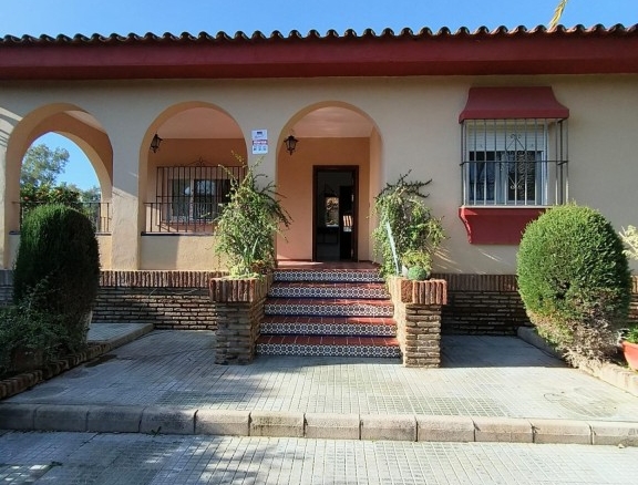 Imagen 3 de Espectacular chalet independiente en Urbanización Pino Grande!!!