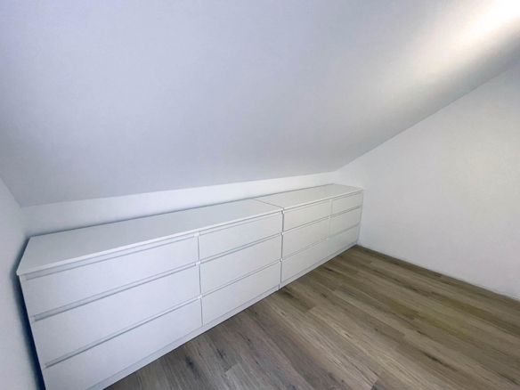 Imagen 3 de EN ALQUILER ÚLTIMA HABITACIÓN PARA ESTUDIANTES CON DISPONIBILIDAD INMEDIATA EN VILLANUEVA DE LA CAÑADA (MADRID).