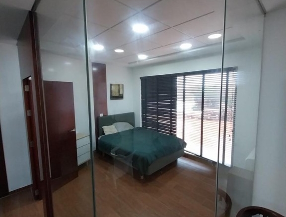 Imagen 3 de MAGNÍFICO LOCAL CONVERTIDO EN VIVIENDA