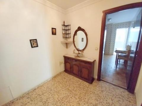 Imagen 3 de PISO DE TRES DORMITORIOS EN VENTA EN ESTEPONA