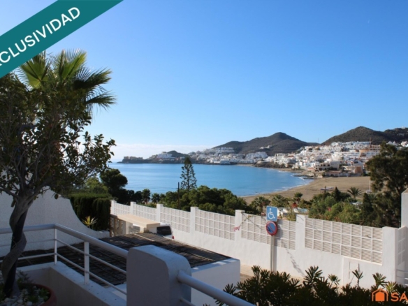 Imagen 1 de Piscina y vistas en San José