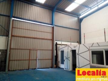 Imagen 2 de Estupenda nave con oficina en Cartes
