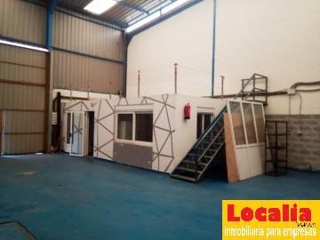 Imagen 4 de Estupenda nave con oficina en Cartes