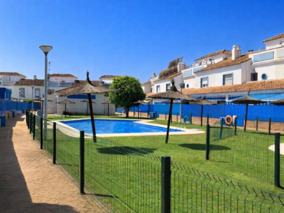 en Urbanización Los Juncos!!!