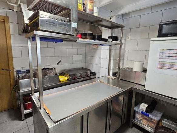 Imagen 2 de HAMBURGUESERIA EN ESTEPONA CENTRO