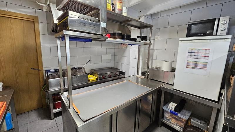 Imagen 2 de HAMBURGUESERIA EN ESTEPONA CENTRO