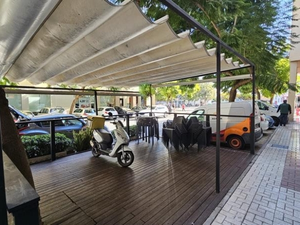 Imagen 1 de HAMBURGUESERIA EN ESTEPONA CENTRO