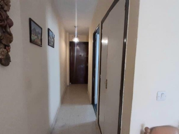 Imagen 4 de ENCANTADOR PISO DE 3 DORMITORIOS Y 1 BAÑO EN MALAGA CAPITAL