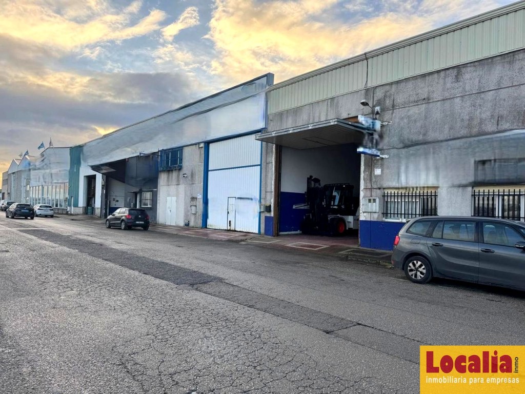 Imagen 3 de Alquiler de estupenda y bien ubicada nave en Raos