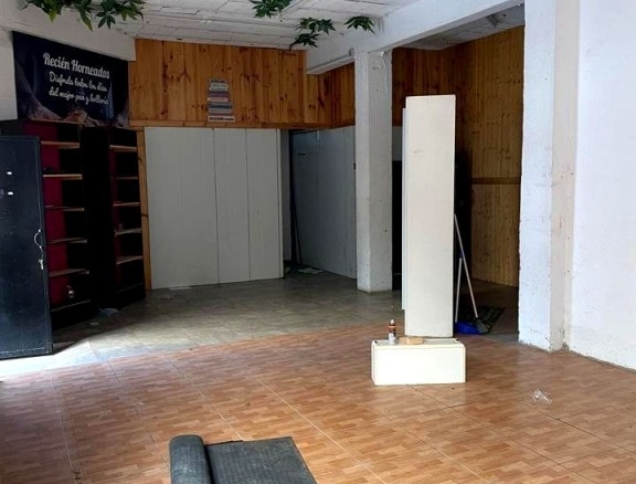 Imagen 3 de Local en venta en Maliaño de 80 m2