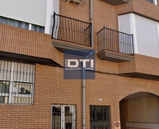 Imagen 2 de Oportunidad en La Roda: piso de 2 dormitorios con trastero