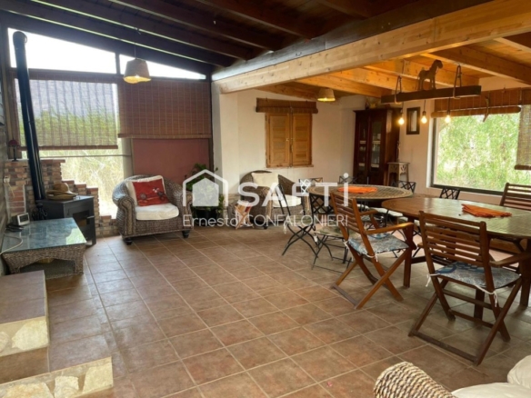 Imagen 1 de Hermosa Casa con terreno