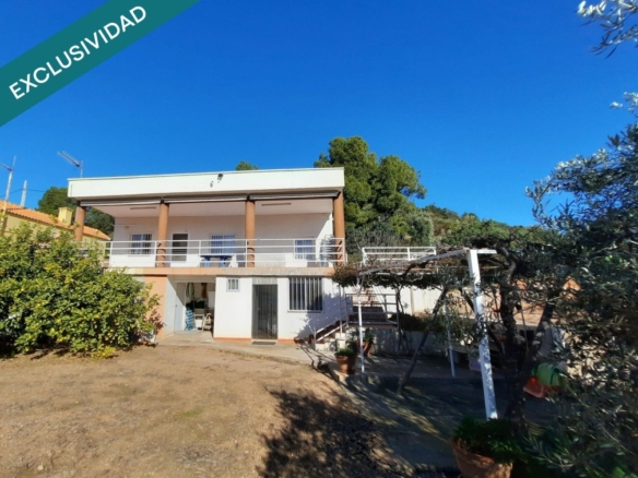 Imagen 1 de Fabuloso Chalet rural con excelente comunicación.