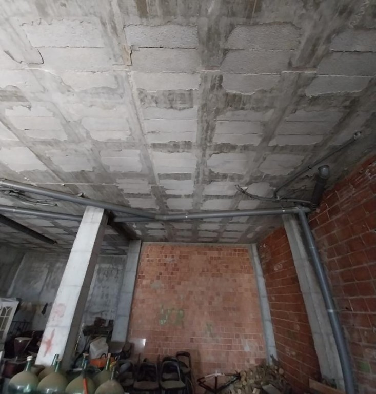 Imagen 3 de LOCAL EN VENTA EN ESTEPONA ZONA AVENIDA ANDALUCÍA