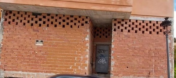 Imagen 1 de LOCAL EN VENTA EN ESTEPONA ZONA AVENIDA ANDALUCÍA