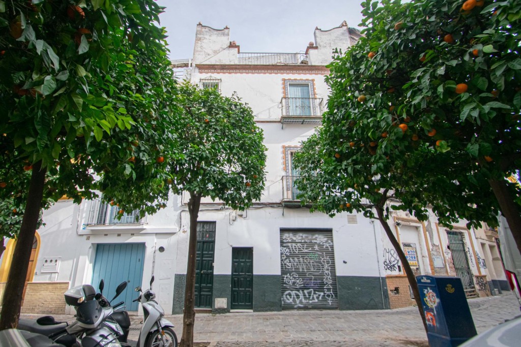 Imagen 2 de Casa en magnífica ubicación junto al Postigo