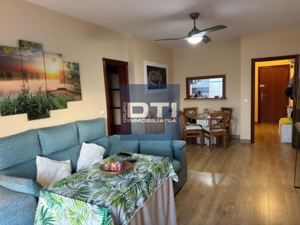 Imagen 2 de Piso exterior reformado con vistas a la Ría de Huelva y Punta Umbría – Plaza de los Dolores