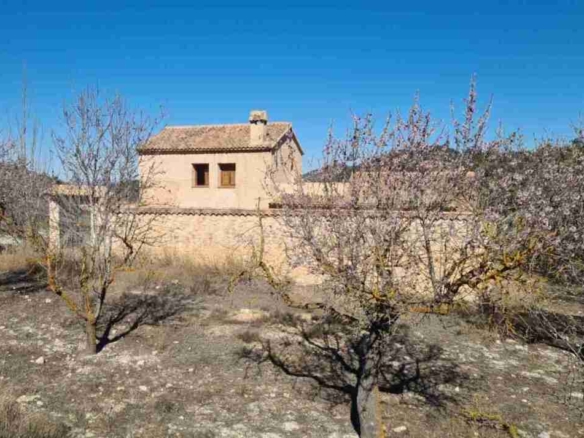 Imagen 3 de Casa de campo-Masía en Venta en Biar Alicante