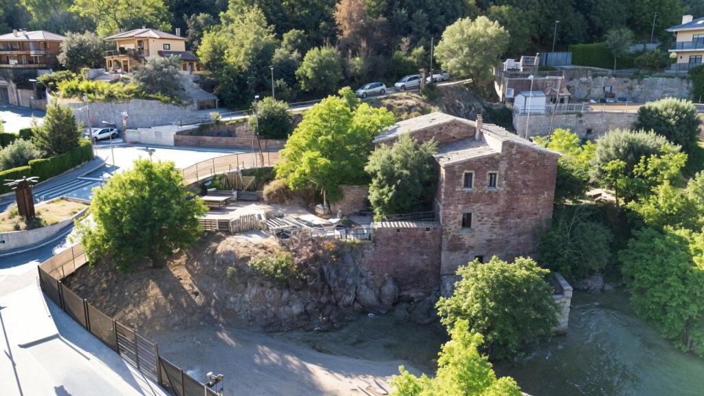 Imagen 1 de Casa-Chalet en Alquiler en Corbera De Llobregat Barcelona