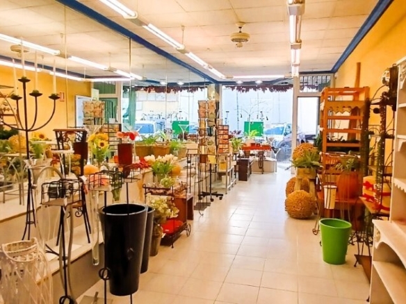 Imagen 2 de Local comercial en Alquiler en Torrevieja Alicante