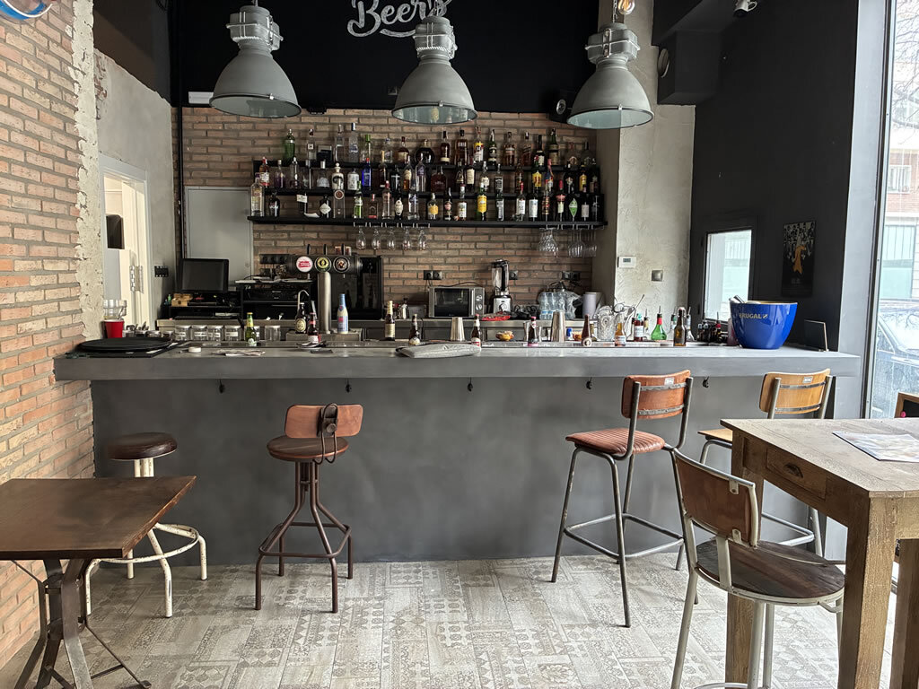 Imagen 1 de Local comercial en Traspaso en Madrid Madrid TETUAN