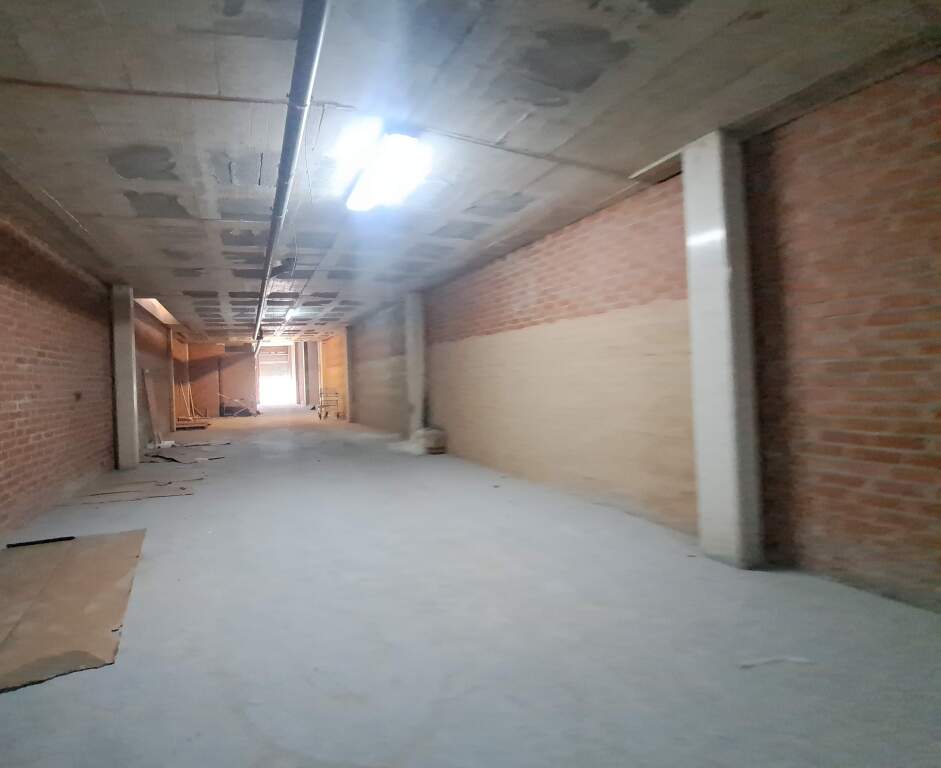 Imagen 3 de Local comercial en Cornellá de Llobregat