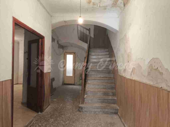 Imagen 2 de Adosada en Venta en Pinoso Alicante