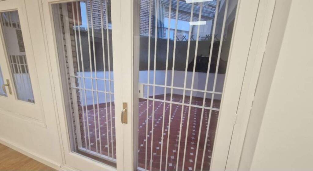 Imagen 3 de Oficina en venta en Ronda General Mitre.