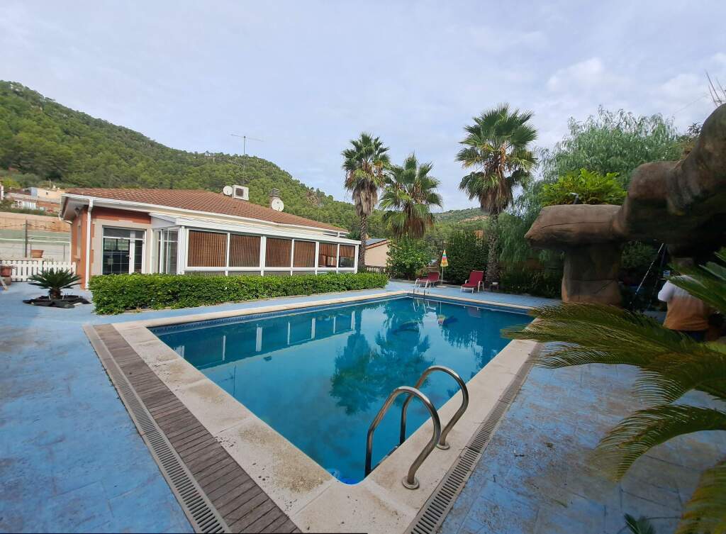 Imagen 3 de Impresionante casa en Cervelló.